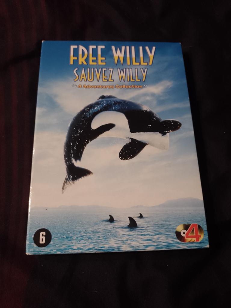 Te koop in een dvd-box de complete Sauvez Willy, Alle leeftijden, Ophalen of Verzenden, Zo goed als nieuw, Boxset