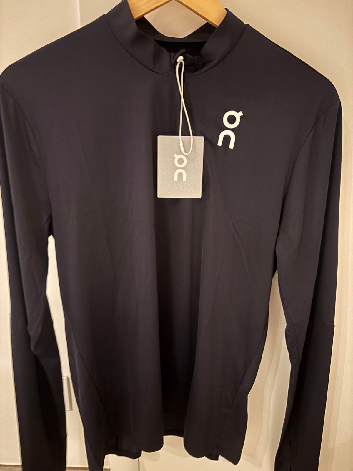 Aero shirt On Running, Kleding | Heren, T-shirts, Ophalen of Verzenden, Nieuw, Maat 48/50 (M), Zwart