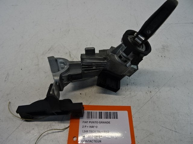 NEIMAN / COMMUTATEUR D ALLUMAGE Fiat Grande Punto (199), Utilisé, Fiat