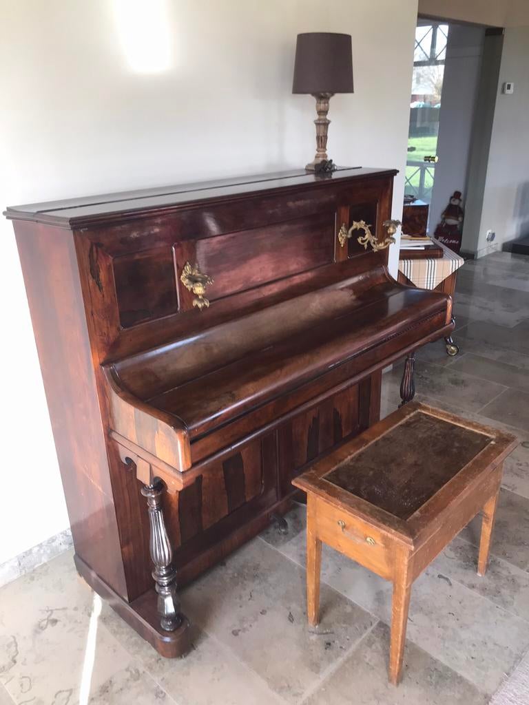 Piano met pianostoel, Ophalen of Verzenden, Gebruikt, Piano