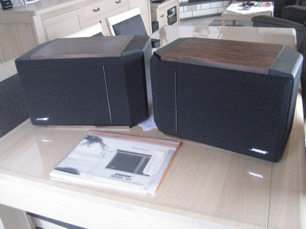 Bose luidsprekers (boxen) Model 301, Audio, Tv en Foto, Luidsprekerboxen, Ophalen of Verzenden, Zo goed als nieuw, 60 tot 120 watt