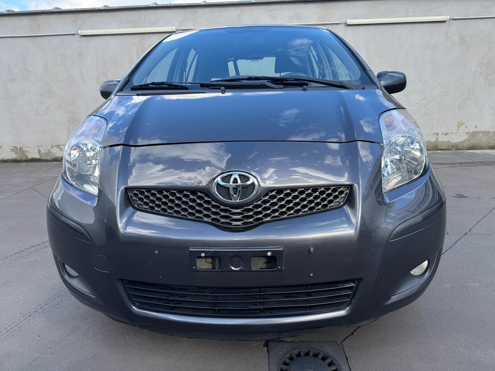 TOYOTA YARIS 1.3 BENZINE – 2009 – AIRCO – 109.000 KM, Auto's, Bedrijf, https://public.car-pass.be/vhr/1a429e5c-8182-409b-801b-a54d990fc0fa