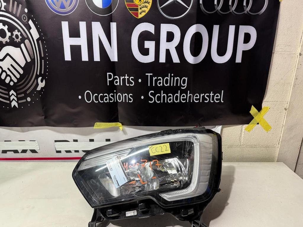 Renault Master III koplamp, Gebruikt, -, -, Ophalen of Verzenden