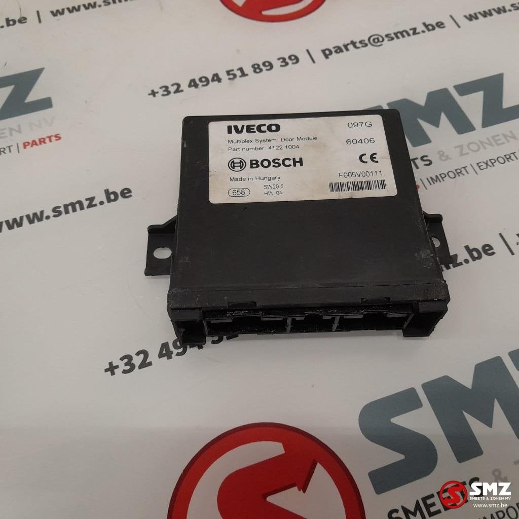 Occ ECU centrale deurvergrendelingsmodule Iveco, Auto-onderdelen, Gebruikt, Iveco, Elektronica en Kabels