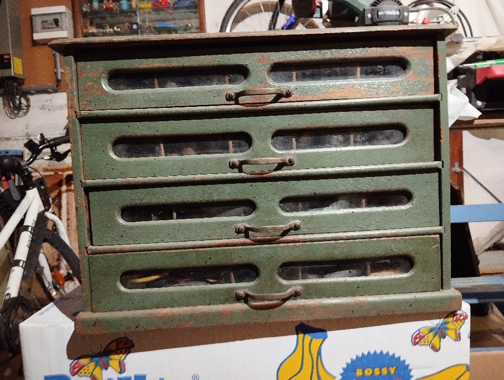 Ancien meuble de mercerie ou de métier vendu vide, Enlèvement ou Envoi