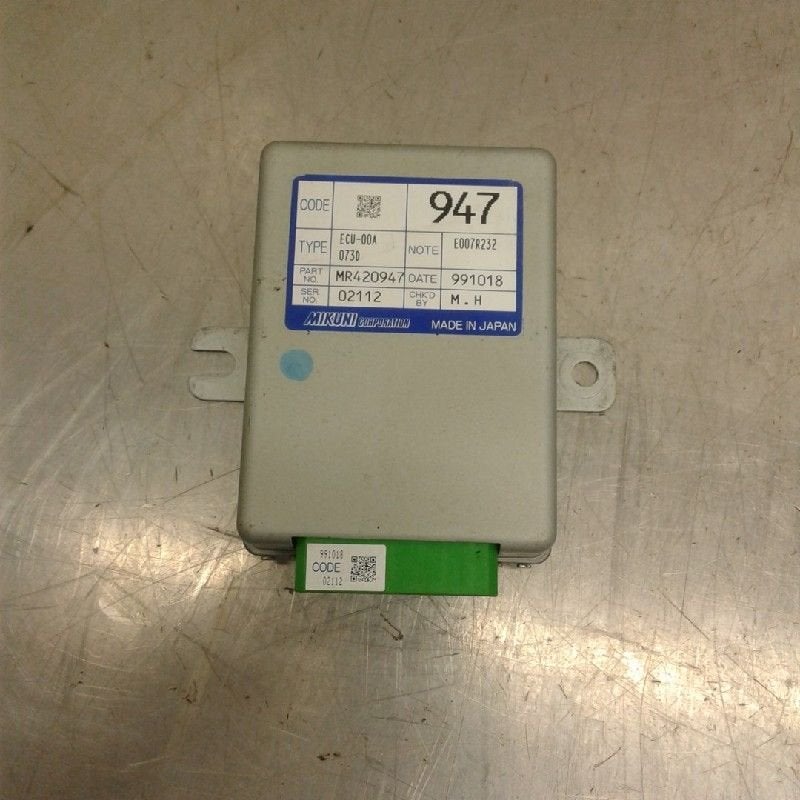 COMPUTER DIVERSEN Mitsubishi Space Wagon (N8 / N9), Gebruikt, Mitsubishi