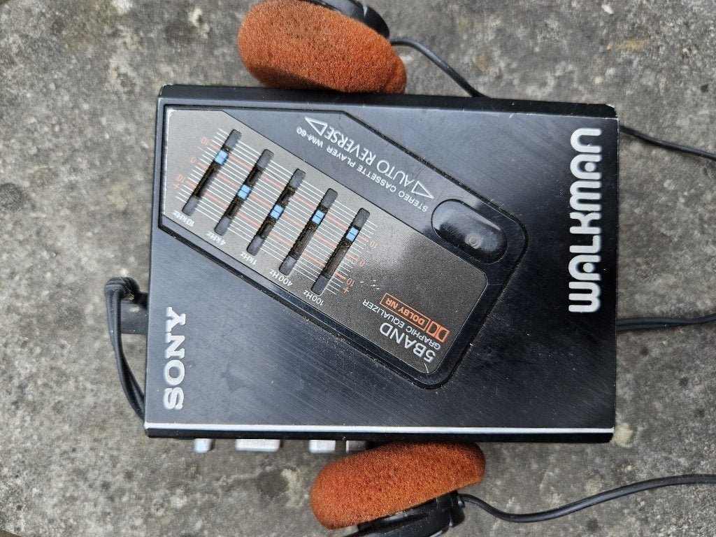 Vintage Sony Walkman WM-60 Stereo Cassette Player, Enlèvement, Walkman ou Baladeur