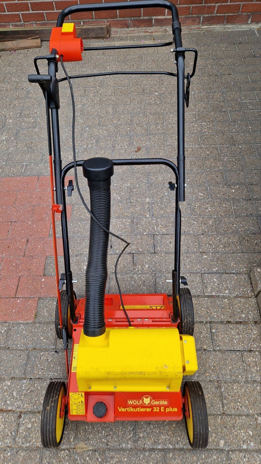verticuteermachine, Enlèvement
