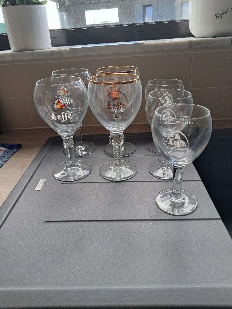 Verre à bière Leffe : 3 types, voir ci-dessous, Collections, Enlèvement ou Envoi, Comme neuf, Verre à bière