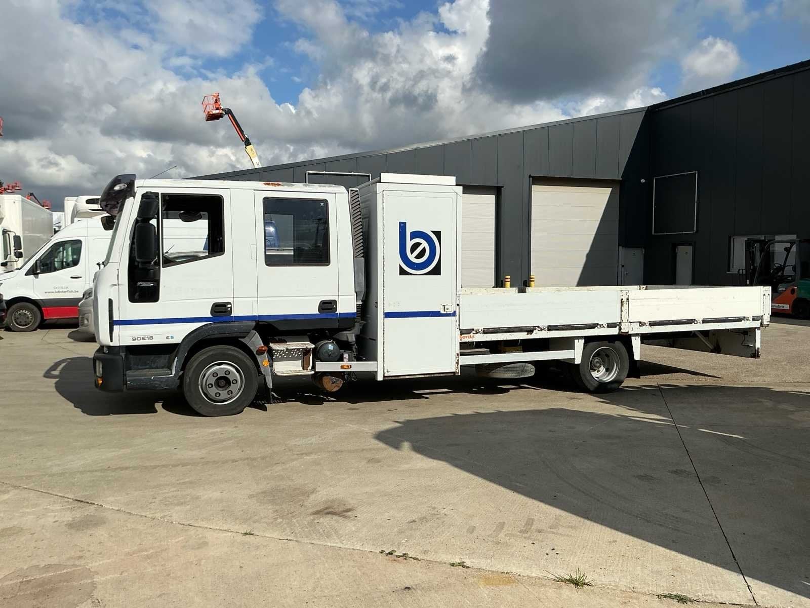 2009 Iveco Eurocargo 90E18 / 90E / 3.4 4x2 Truck double cabi, Autos, Euro 5, Achat, Entreprise, Iveco