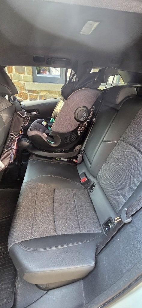 Toyota Corolla break hybride, Autos, Toyota, Argent ou Gris, Achat, Noir, 5 portes