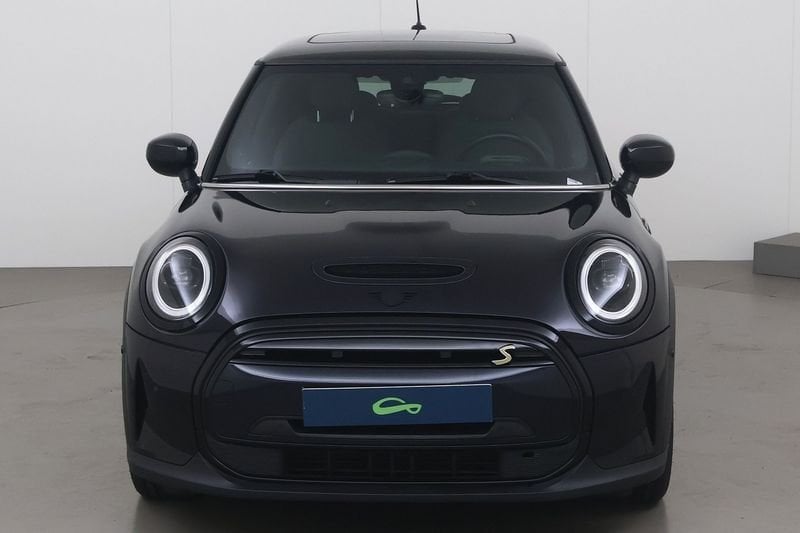 Mini Cooper SE E-Mini (F56 LCI II) e-mini 28.9 kwh 184 AT, Autos, Autres modèles, Achat, 1440 kg, 135 kW