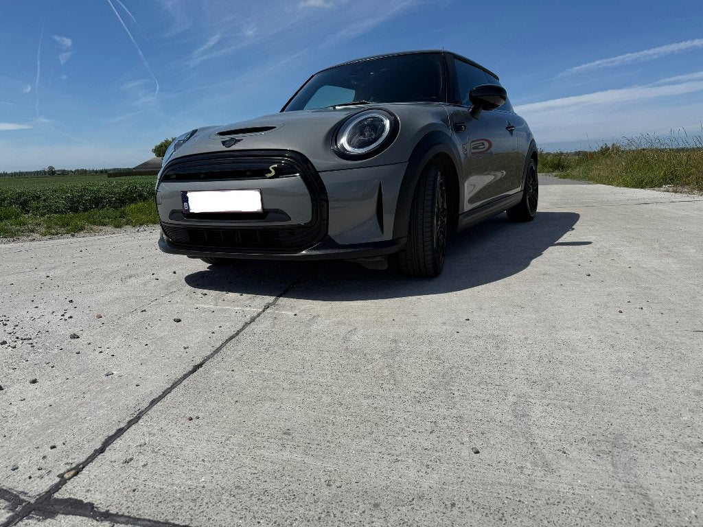 MINI Coopoer SE // LED + GPS + WINTERBANDEN, Auto's, Automaat, 4 zetels, Achterwielaandrijving, 135 kW