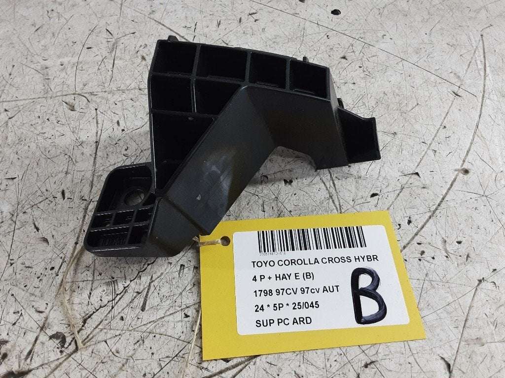 SUPPORT PARE-CHOCS ARRIÈRE DROIT Toyota Corolla Cross, Kundenbetreuung@toyota.de, Toyota, Utilisé, Toyota-Allee 2
50858  Köln, DE