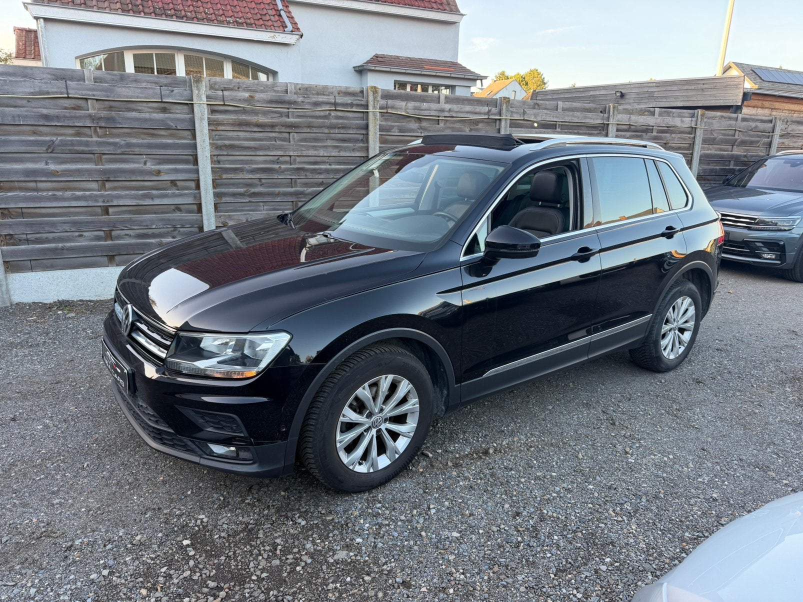 Vw Tiguan 1.4 TSI 4MOTION DSG 2018, Autos, Cuir, Achat, Volant multifonction, Euro 6