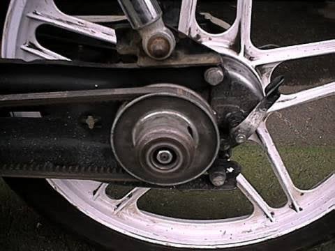 Gezocht vario poulie, Fietsen en Brommers, Brommeronderdelen | Algemeen, Ophalen