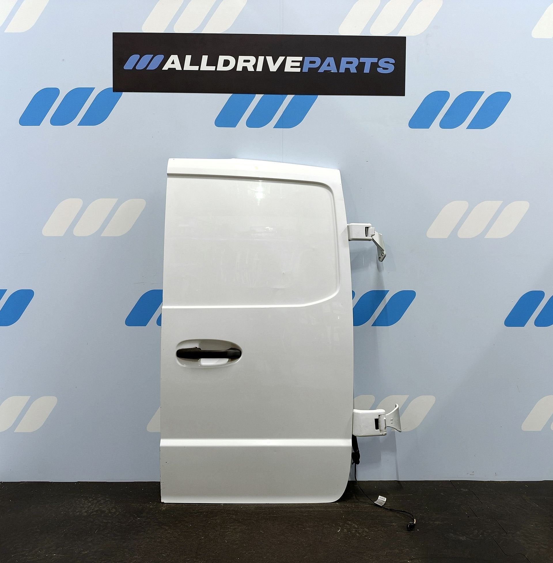 Mercedes Vito W447 porte arrière droite blanche 9147 A447740