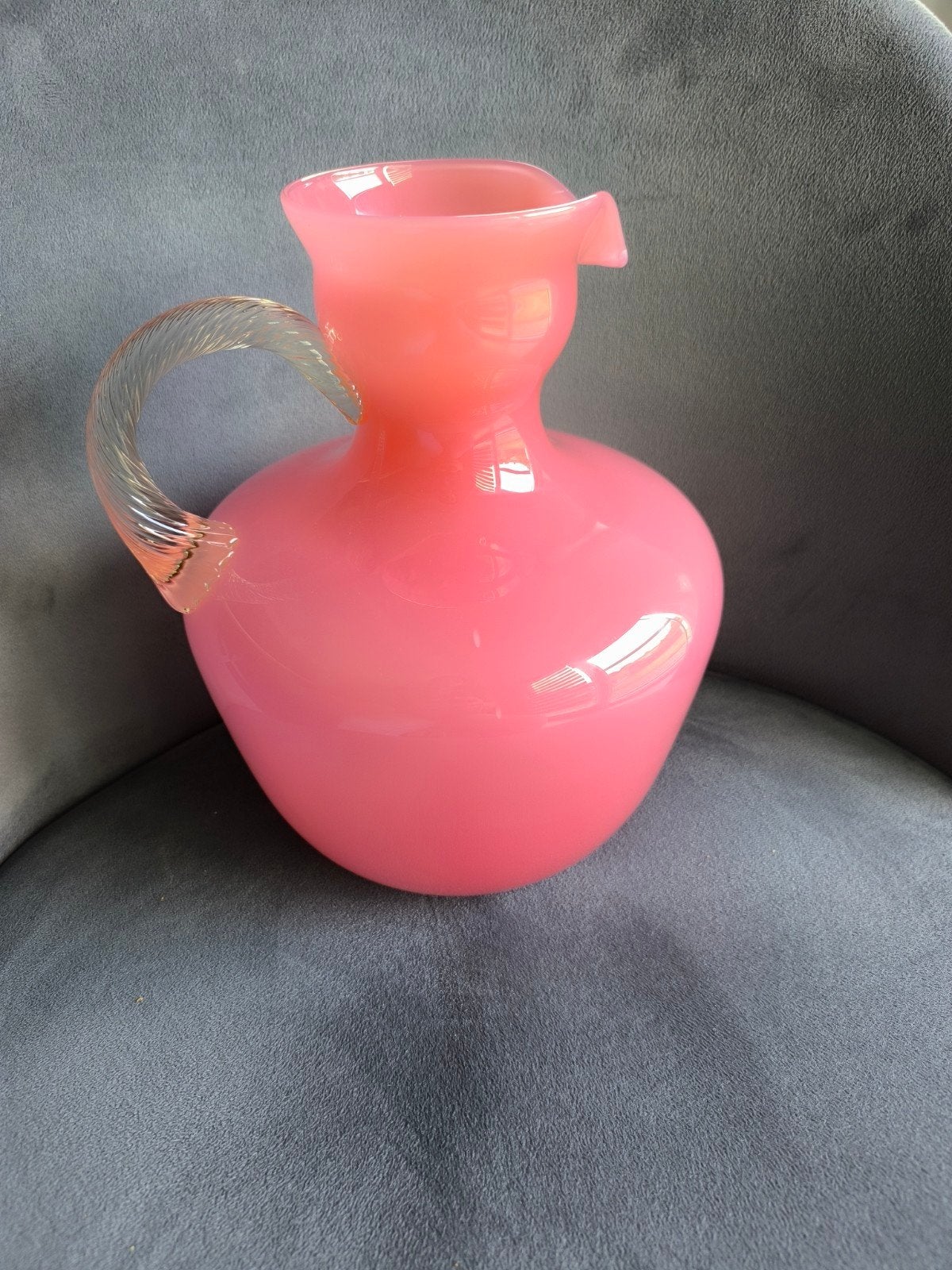 Vintage Empoli Italy Pink Opaline
Blown Glass Pitcher VASE, Antiquités & Art, Enlèvement