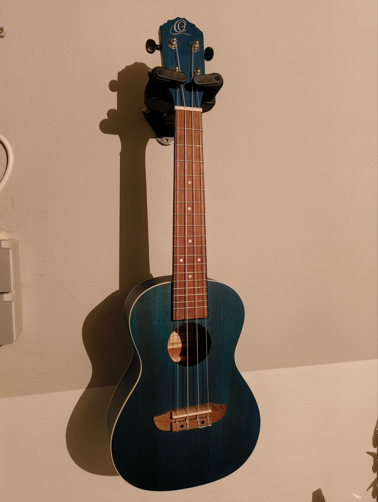 Ukulele FAZLEY, Muziek en Instrumenten, Ophalen, Zo goed als nieuw, Akoestisch