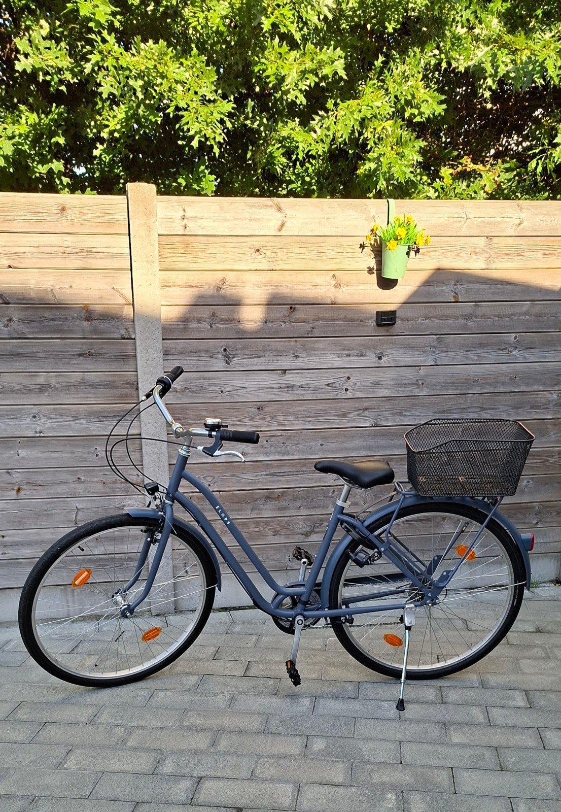 In zeer goede staat damesfiets, Ophalen