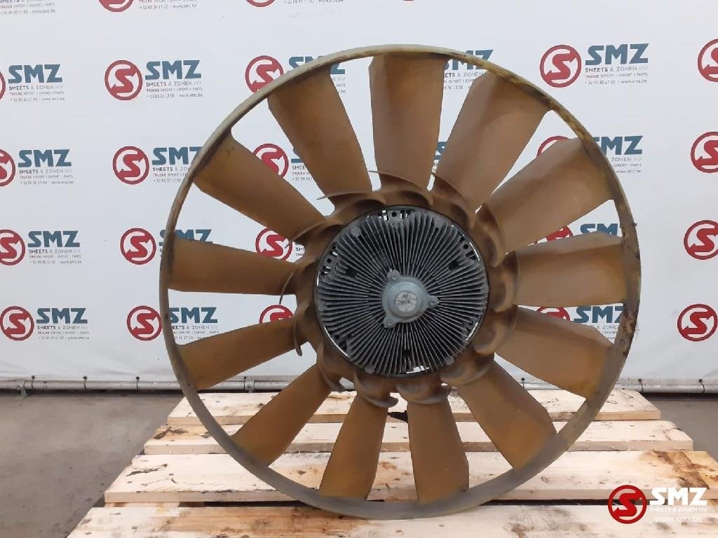 Occ visco-coupleur + aileron de ventilateur OM471, Utilisé, Mercedes-Benz, Moteur et Accessoires