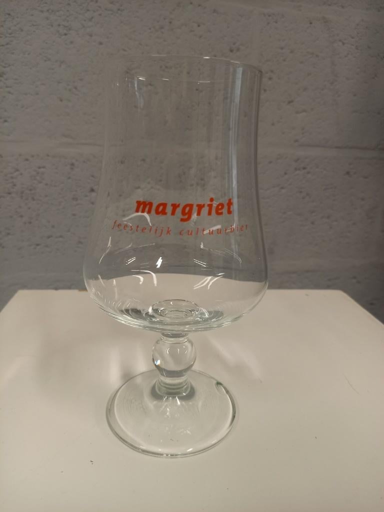 Margriet glas, Verzamelen, Biermerken, Ophalen of Verzenden, Gebruikt, Glas of Glazen, Overige merken