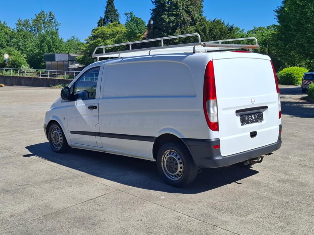 Mercedes Vito 109 CDI 2.2 Diesel | Trekhaak | Dakrek |, 4 deurs, Achterwielaandrijving, 2000 kg, Wit