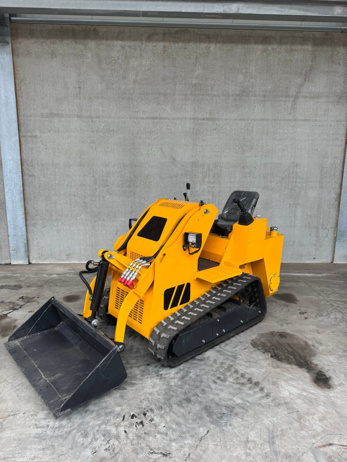 Nieuwe Landward ST490 Rupslader  | Diesel | €6.500 ex. btw, Doe-het-zelf en Bouw, Ophalen, Zo goed als nieuw