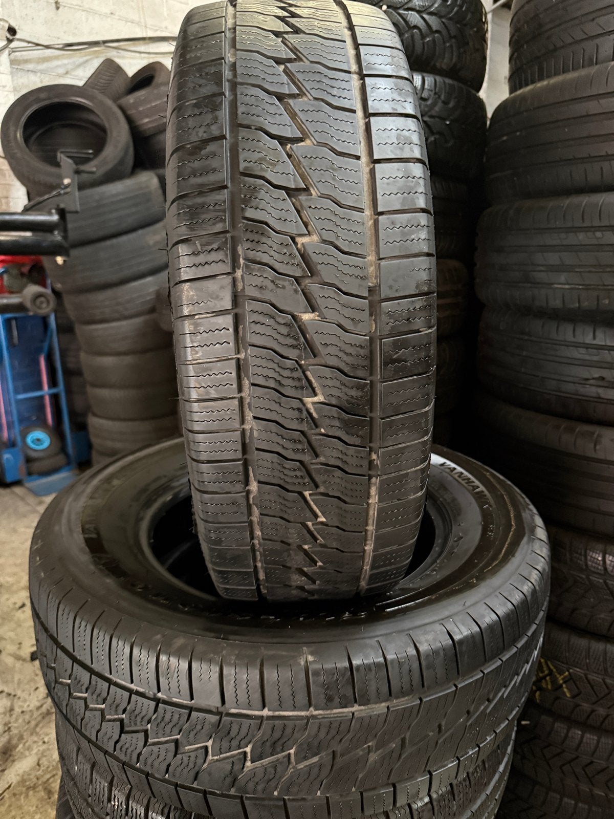 235/65/16c Firestone avec montage et équilibrage, Enlèvement