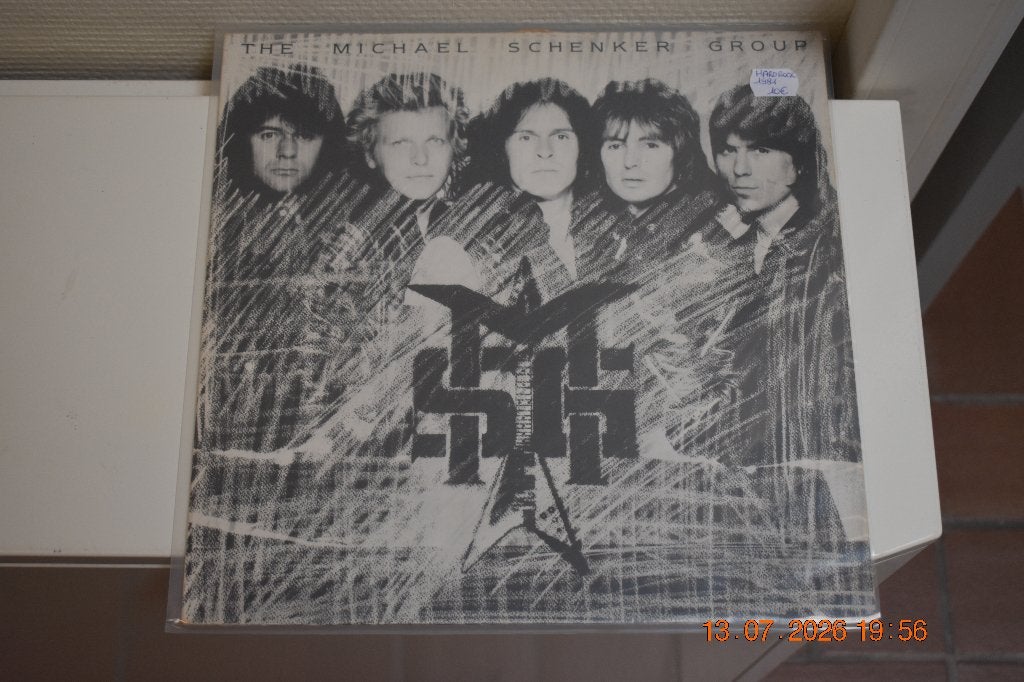 LP : The Michael Schenker Group - Chrysalis (Hard Rock), LP, Gebruikt, Ophalen of Verzenden, Beschermende buitenhoes