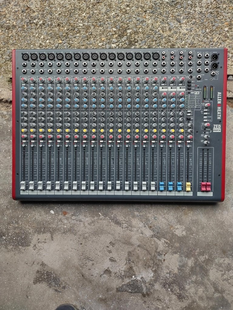 Analoog mengpaneel, Musique & Instruments, Enlèvement, Comme neuf, 20 canaux ou plus, Entrée micro