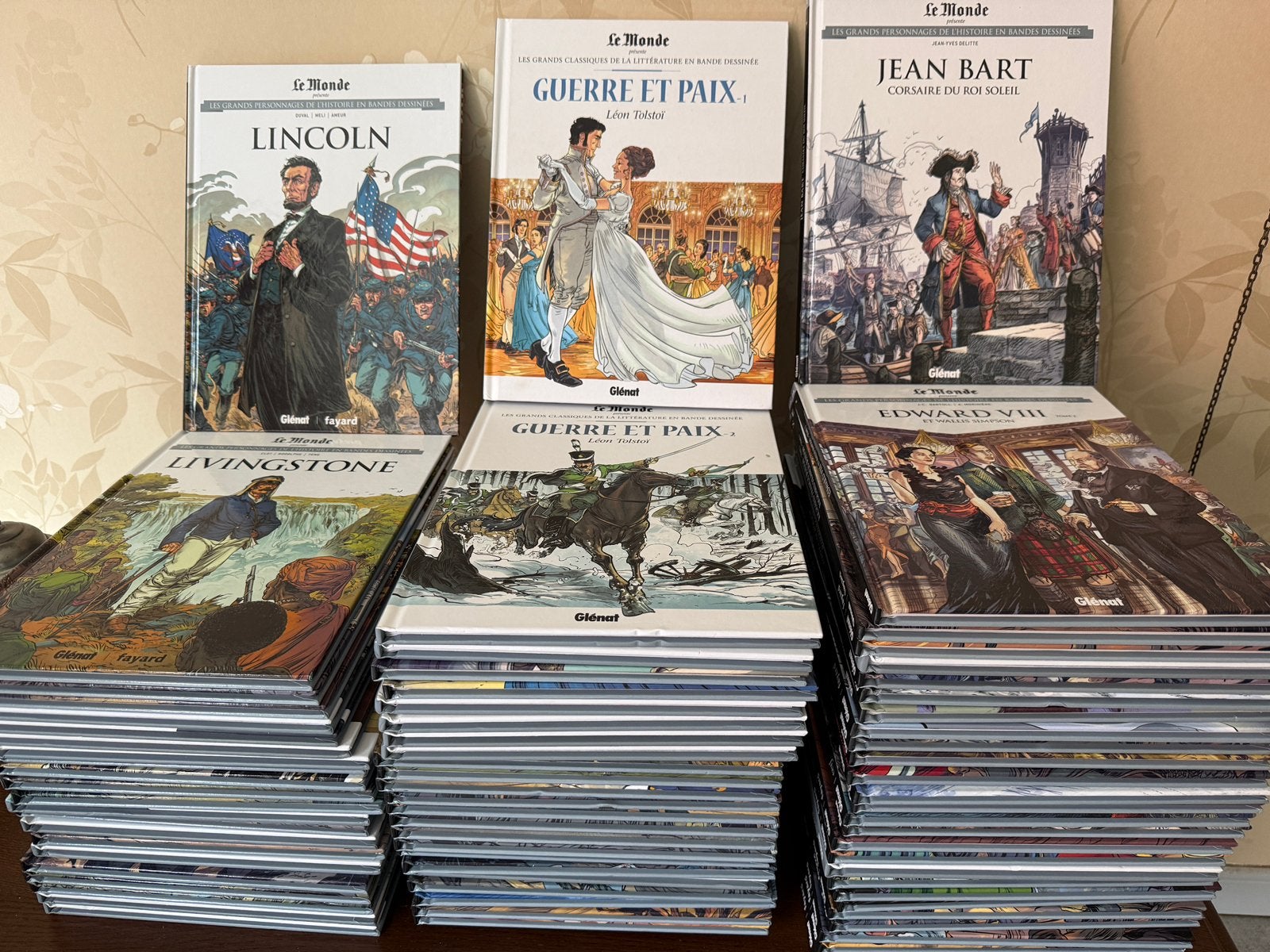 B.D. Le Monde 3 €/pièce, Enlèvement, Comme neuf