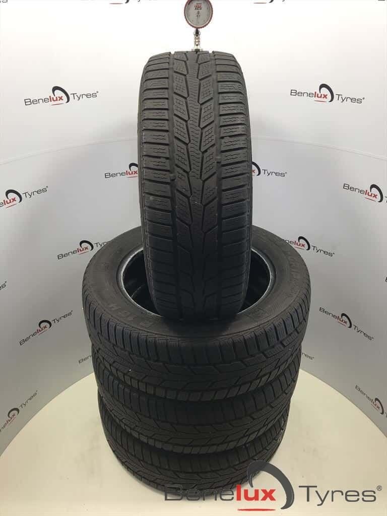 winter 205/55R16 91H Semperits Speed 205/55 R16 205/55/16, Auto-onderdelen, Banden en Velgen, Ophalen, Gebruikt, -, Band(en)