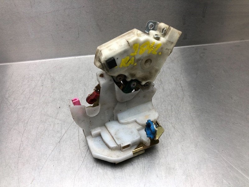 SERRURE DE PORTE RODS ARRIÈRE DROIT Impreza II Plus (GG), Utilisé, Subaru