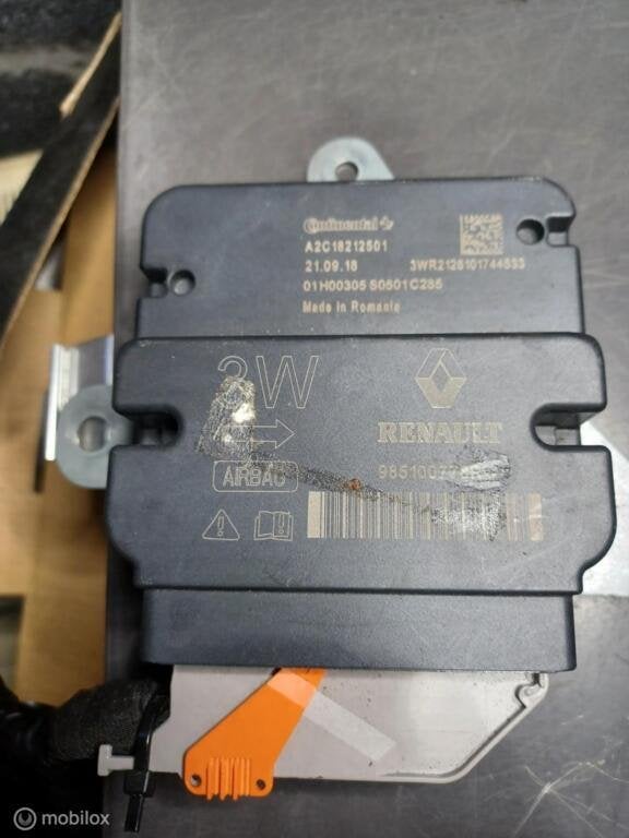 Airbag computer Renault Master '19->) 985100778r 985107767R, Gebruikt, Renault, Ophalen of Verzenden