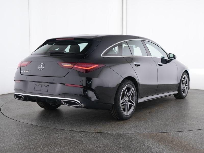 Mercedes-Benz CLA-Klasse 180 Shooting Brake AMG Line | Smart, Auto's, CLA, Stof, Gebruikt, Zwart