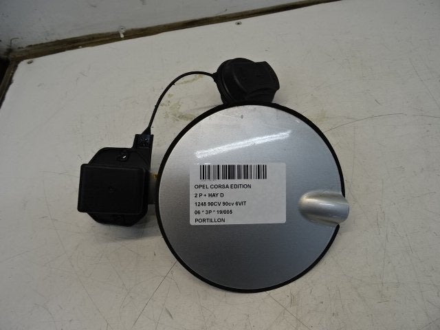TANKKLEP Opel Corsa D (01-2006/12-2014), Gebruikt, Opel
