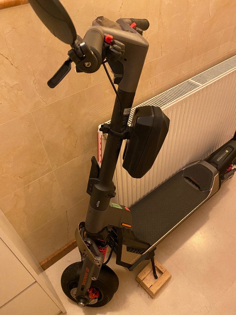 Trottinette électrique segwey gt2 pro, Enlèvement, Comme neuf, Step électrique (E-scooter), Segway Ninebot
