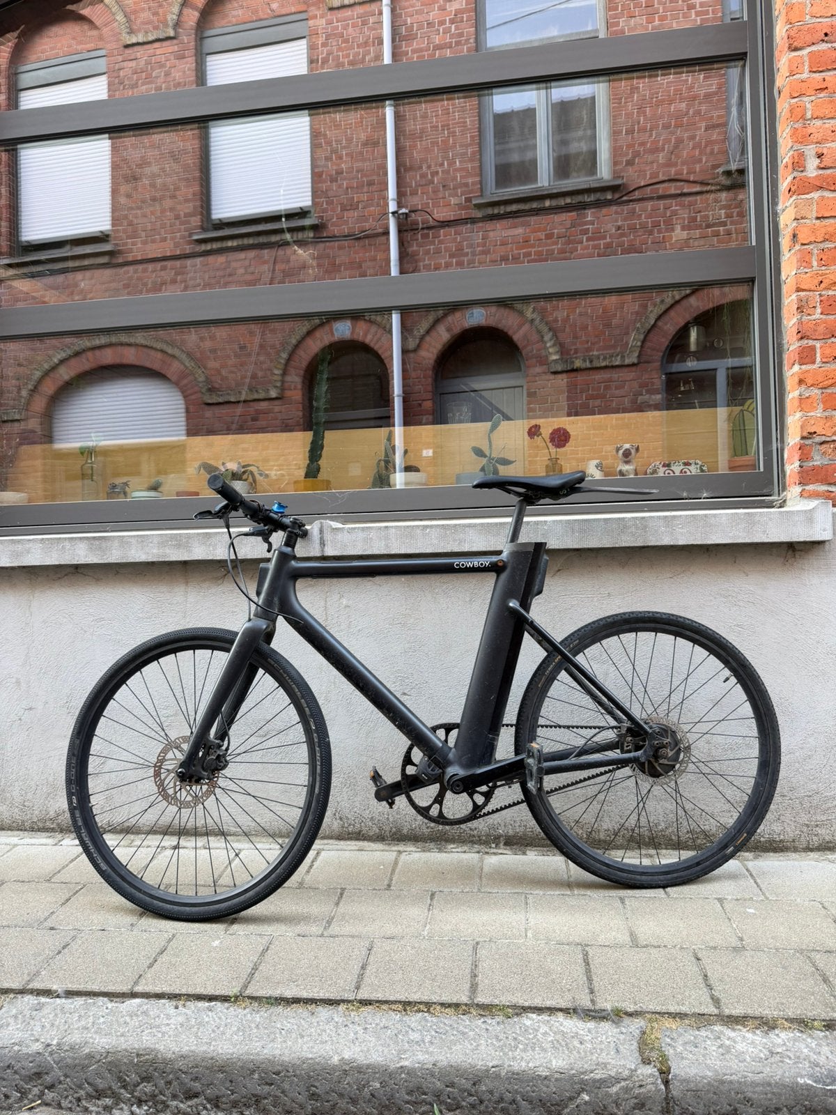 Cowboy V1+ Urban E-Bike – Stijlvolle smart bike, Ophalen, Gebruikt, 50 km per accu of meer, Cowboy