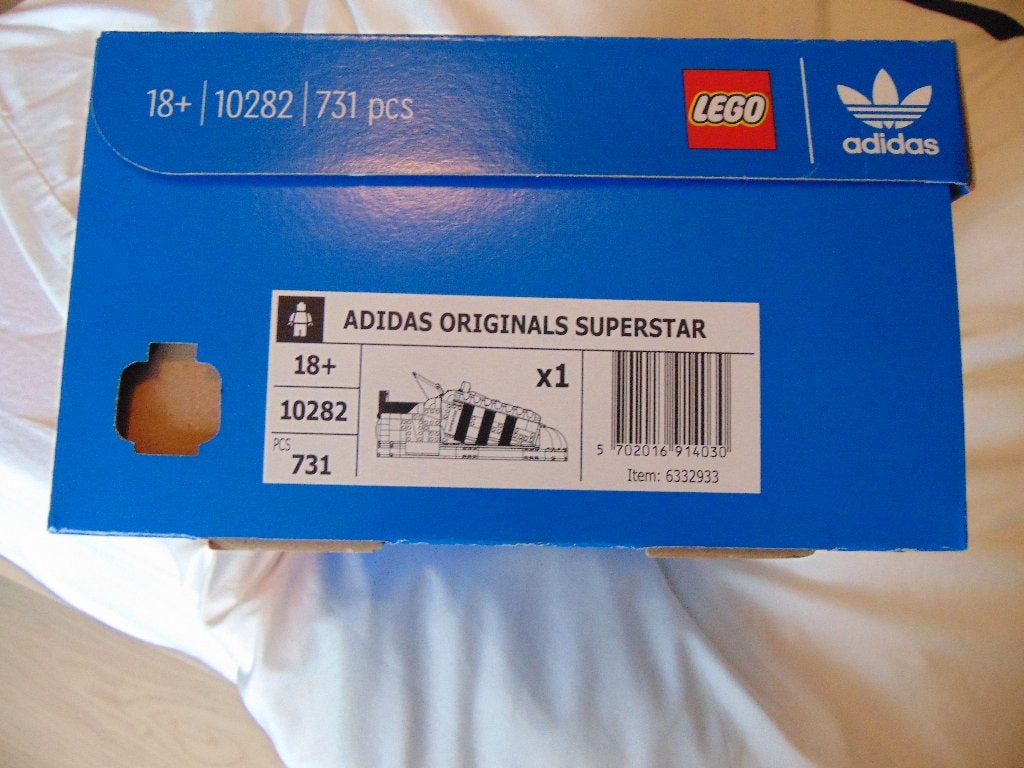 Lego 10282 Adidas Originals Superstar Nouveau dans sa boîte., Neuf, Enlèvement ou Envoi, Lego, Ensemble complet
