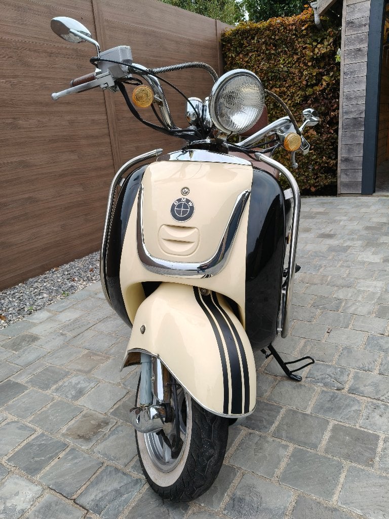AGM Grande Retro 125 cc, Ophalen, Zo goed als nieuw, Algemeen