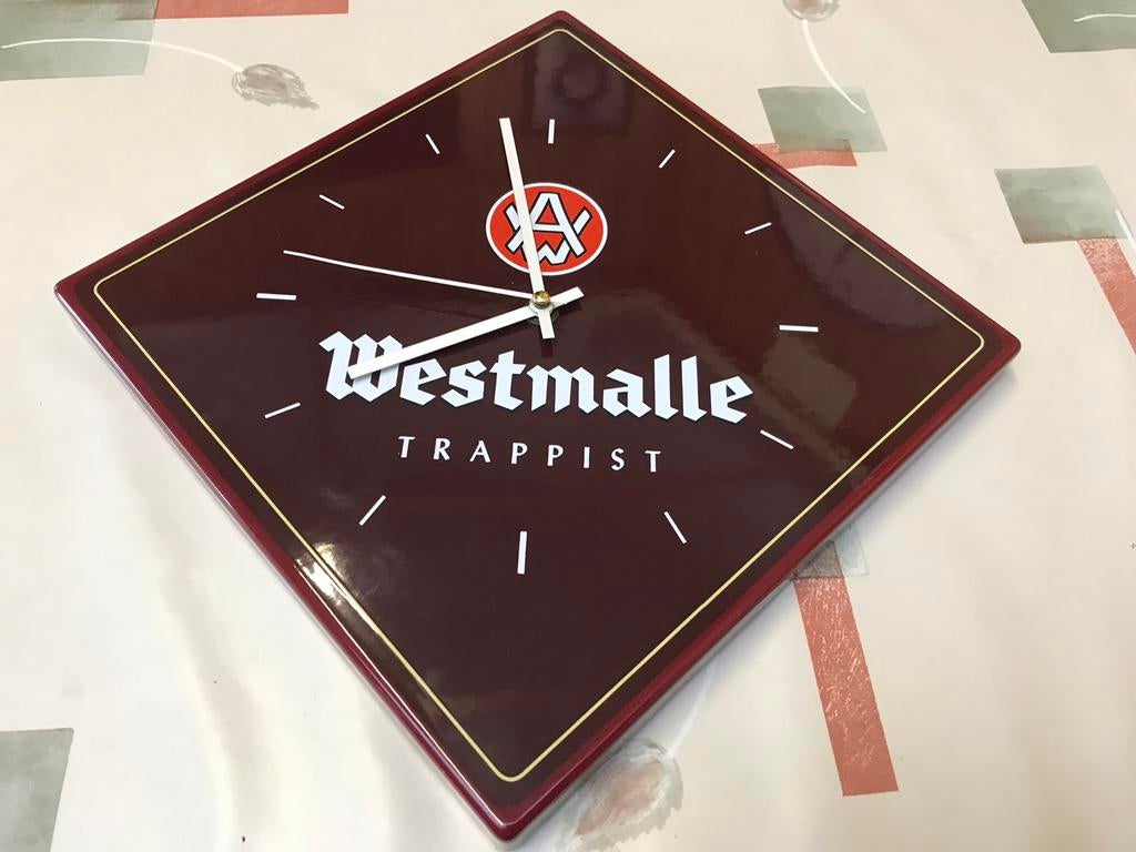 Westmalle emaillerie Belge klok, Ophalen of Verzenden, Zo goed als nieuw, Reclamebord