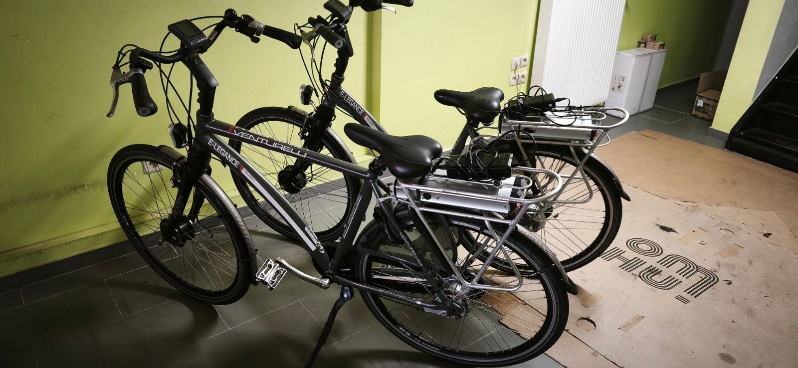 Elektrische fietsen dames en heren, Ophalen