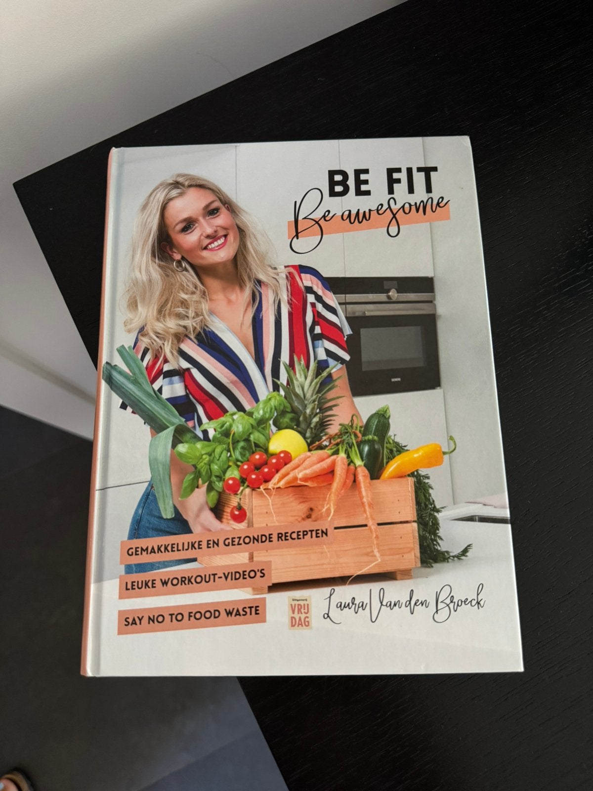 Be fit Be awesome, Enlèvement, Comme neuf