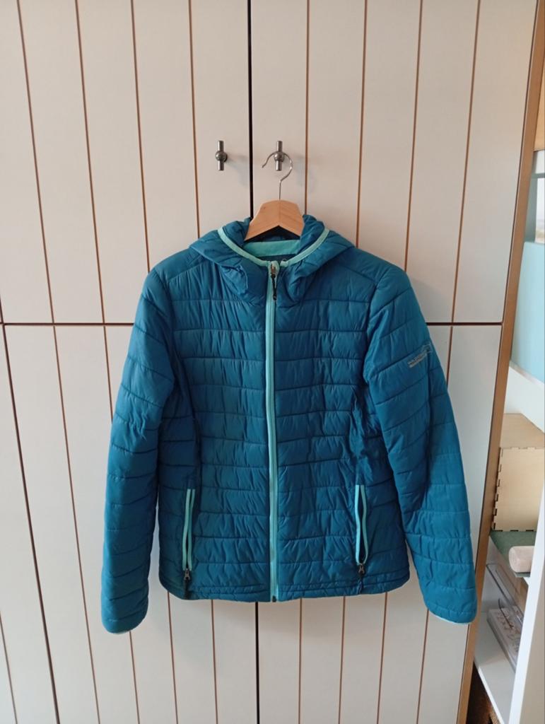 4 mooie jassen maat large, Kleding | Dames, Jassen | Zomer, Ophalen, Zo goed als nieuw, Maat 42/44 (L)