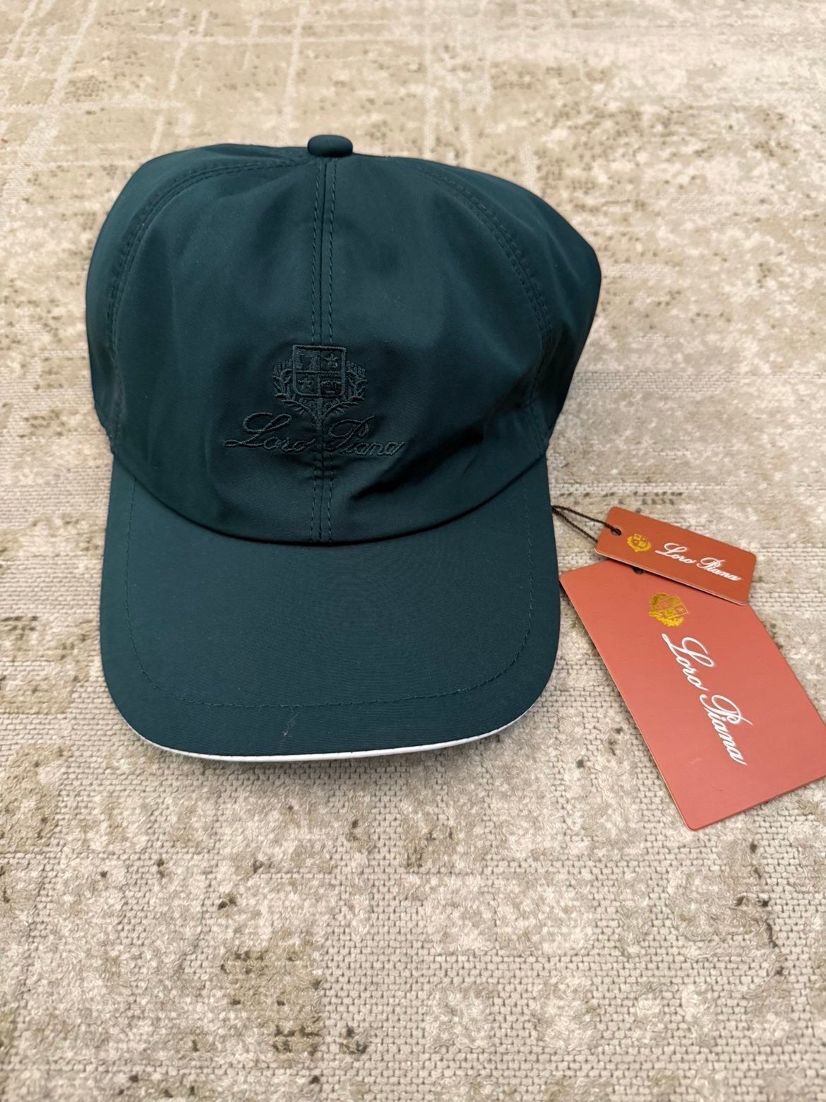 Loro piana pet donker groen, Kleding | Heren, Hoeden en Petten, Ophalen of Verzenden, Zo goed als nieuw, Pet
