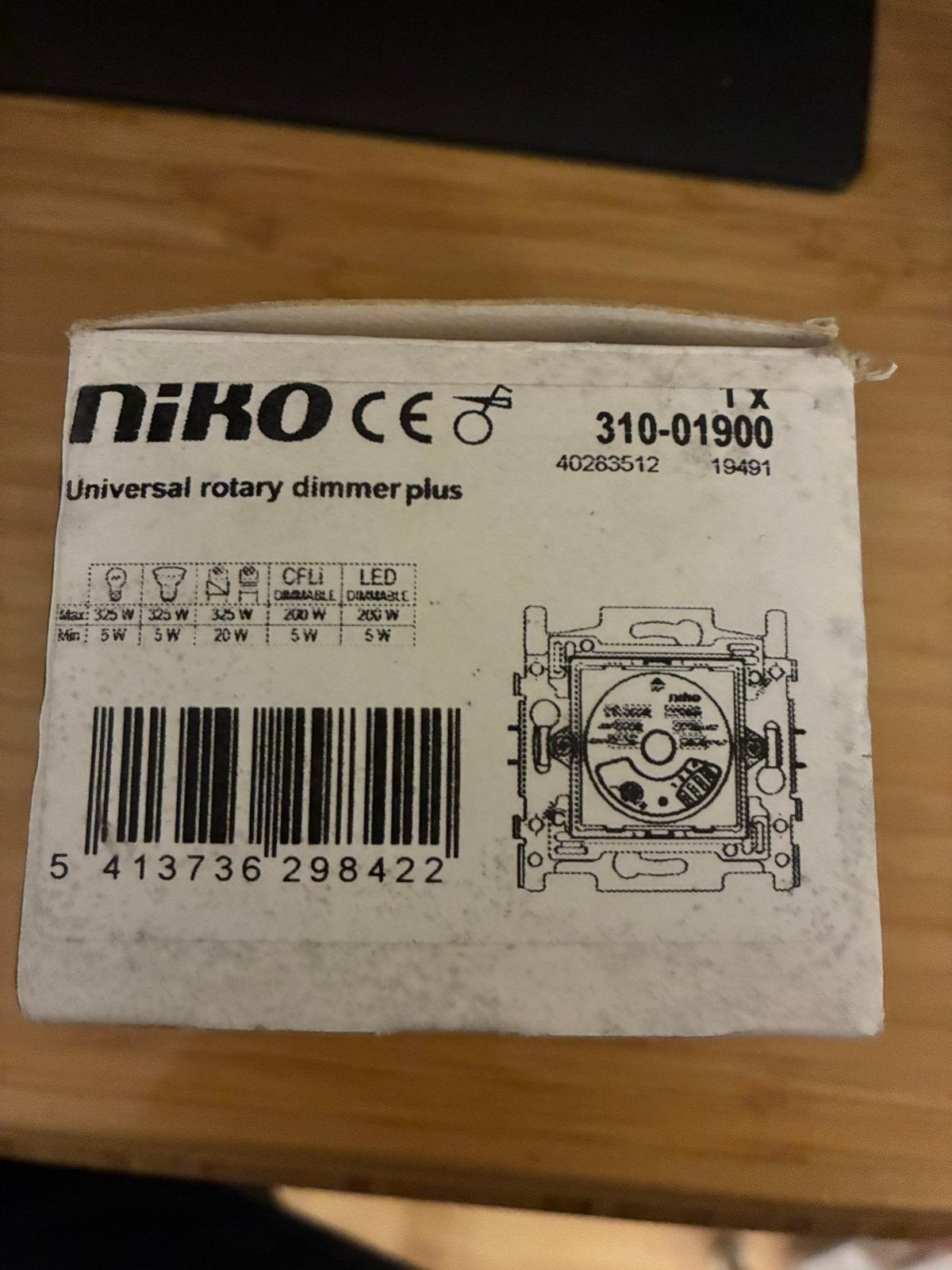 Niko universal rotary dimmer plus (310-01900) nieuw in doos, Doe-het-zelf en Bouw, Ophalen of Verzenden, Zo goed als nieuw, Dimmer