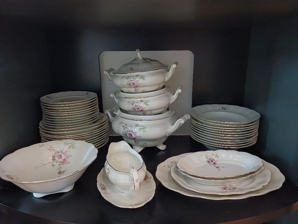 Compleet antiek Koenigszelt servies, Antiquités & Art, Antiquités | Services (vaisselle) complet, Enlèvement