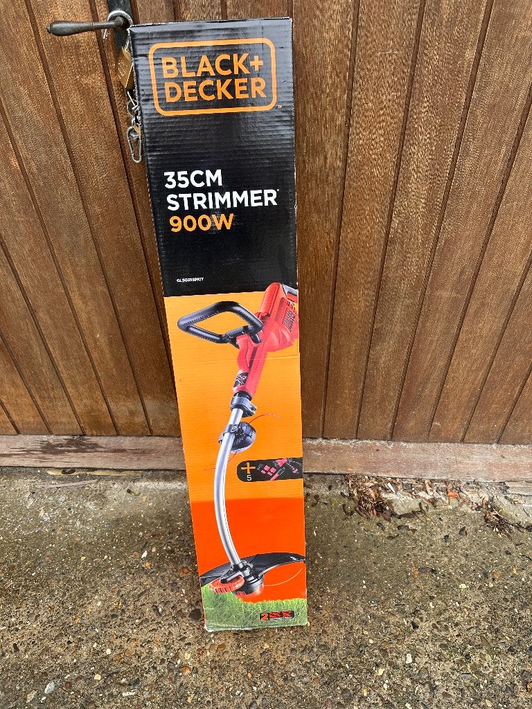 Black+Decker 900W Grastrimmer / Bosmaaier – 35 cm, Tuin en Terras, Grastrimmers, Nieuw, Elektrisch, 30 tot 50 cm, Ophalen