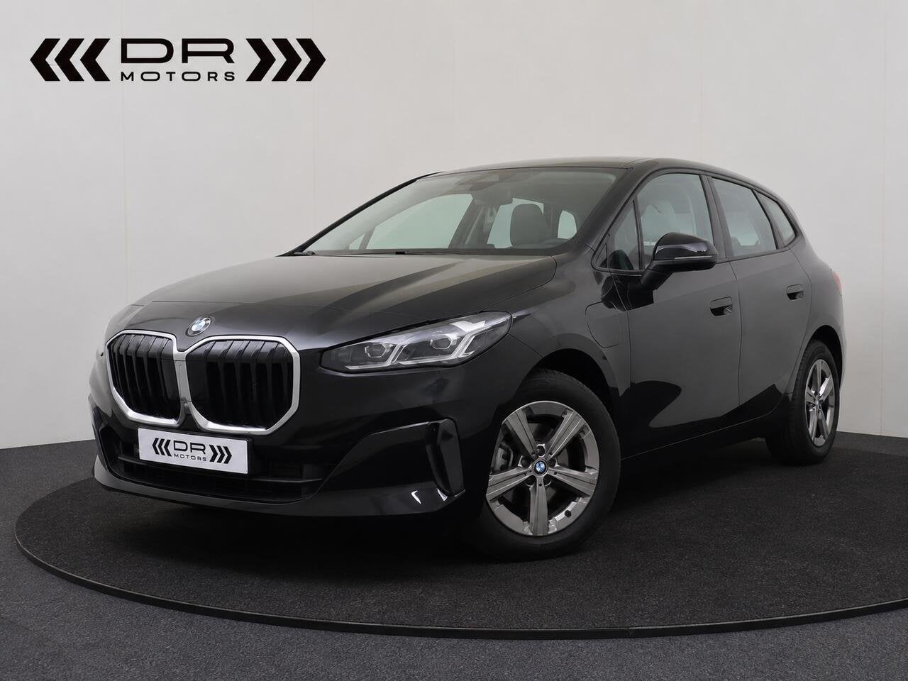 BMW 218 Active Tourer CAMERA - LEDER- ADAPTIVE CRUISE - ADA, Monovolume, Zwart, 2 Reeks Active Tourer, Bedrijf